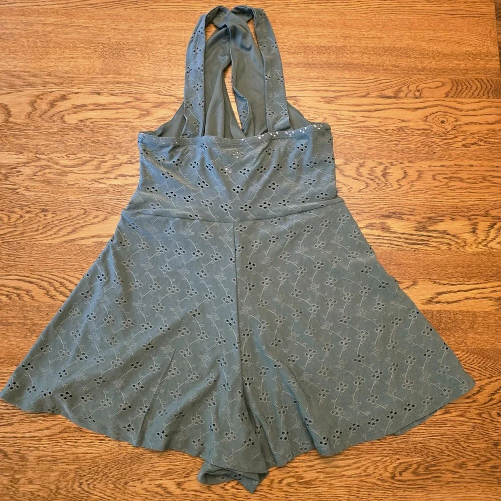 Heart And Heels Eyelet Dress Jumper Juniors M Sage Green Boho Casual Embroidered - Picture 8 of 13
